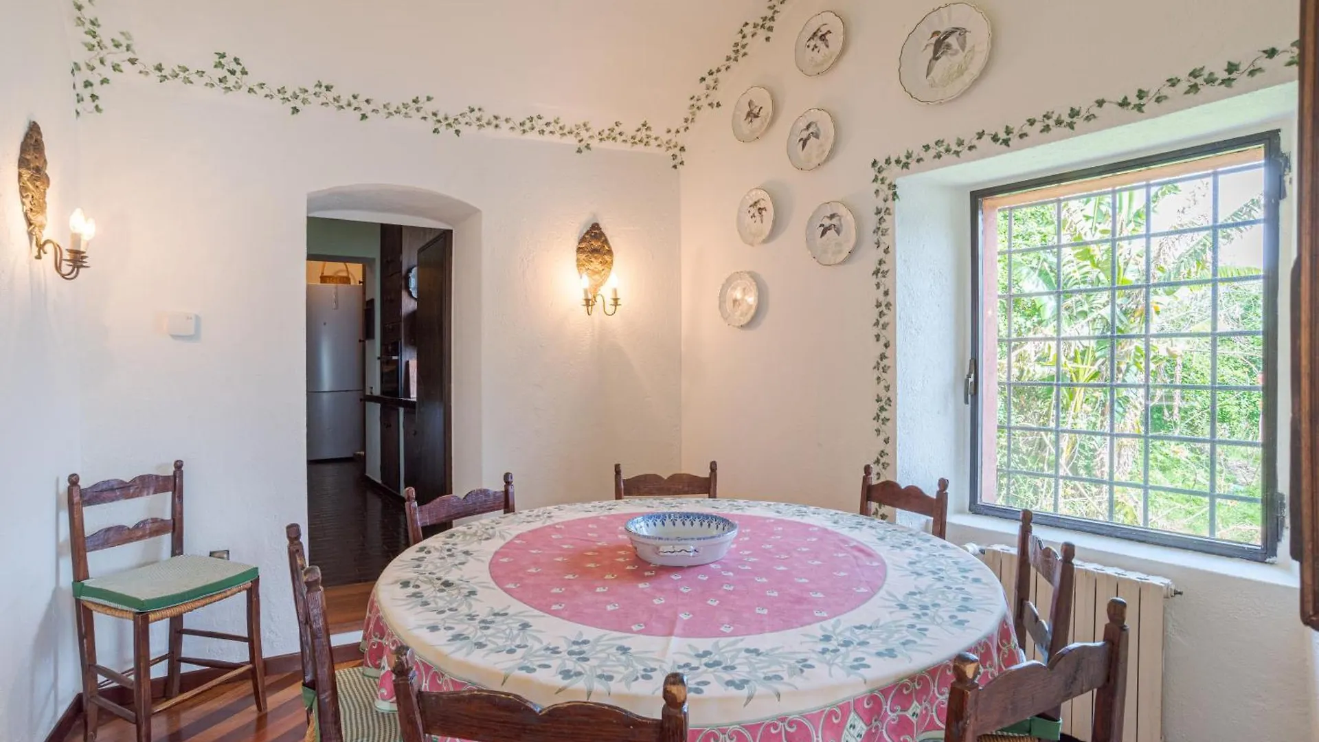 Apartament Stunning Castle In Tremezzo With Lake View Włochy