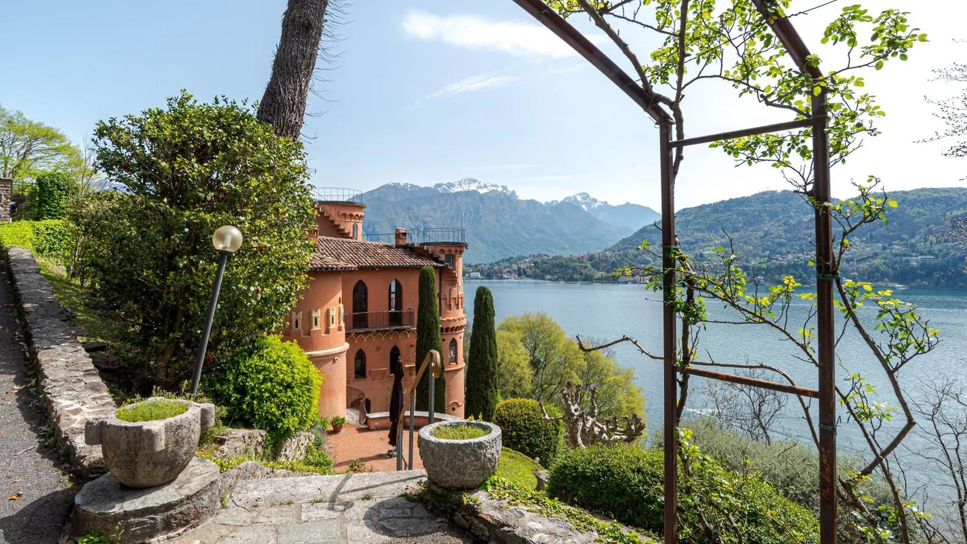 Apartament Stunning Castle In Tremezzo With Lake View